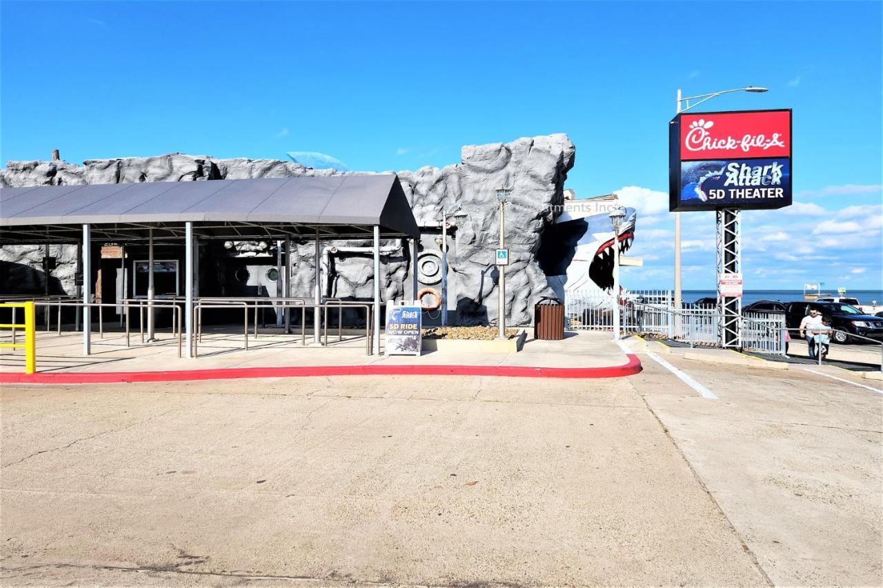 Casaazul-2605A-Couples Retreat By Beach & Pleasure Pier 1 Block Away- 2Bed 2Bath- 7 Minutes To Cruise Terminal Galveston Extérieur photo